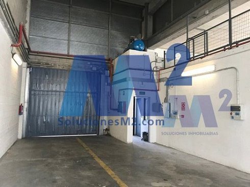 Fotograf�a de Nave industrial en alquiler