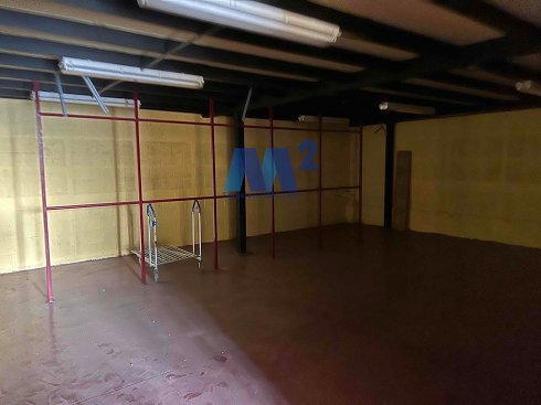 Fotograf�a de Nave comercial en alquiler