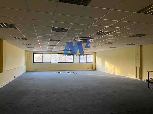 Fotograf�a de Nave comercial en alquiler