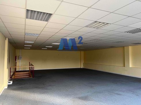 Fotograf�a de Nave comercial en alquiler