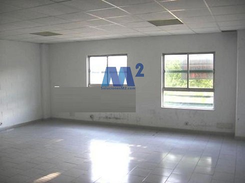 Fotograf�a de Nave industrial en venta