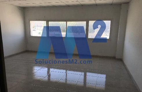 Fotografia de Nave industrial en alquiler