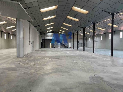 Fotograf�a de Nave industrial en alquiler