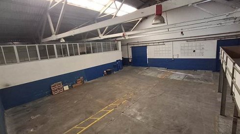 Fotograf�a de Nave industrial en alquiler  [2909]