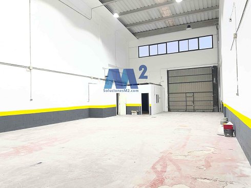 Fotograf�a de Nave industrial en alquiler