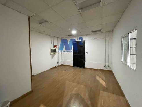 Fotograf�a de Nave industrial en alquiler