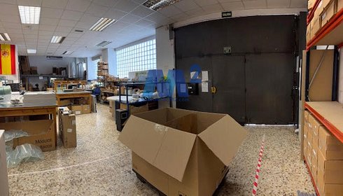 Fotograf�a de Local comercial en alquiler