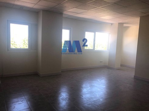 Fotograf�a de Nave industrial en alquiler