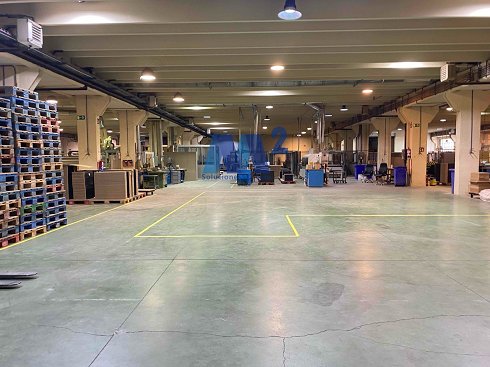 Fotograf�a de Nave industrial en venta