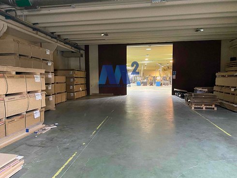 Fotograf�a de Nave industrial en venta