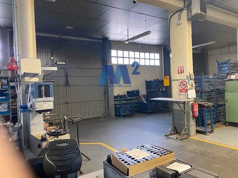 Fotograf�a de Nave industrial en venta