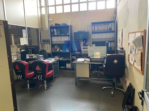 Fotograf�a de Nave industrial en venta