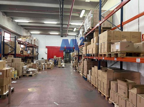 Fotograf�a de Nave industrial en venta