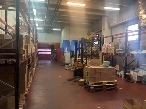 Fotograf�a de Nave industrial en venta