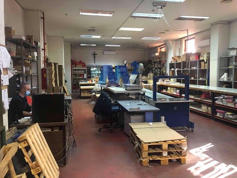 Fotograf�a de Nave industrial en venta