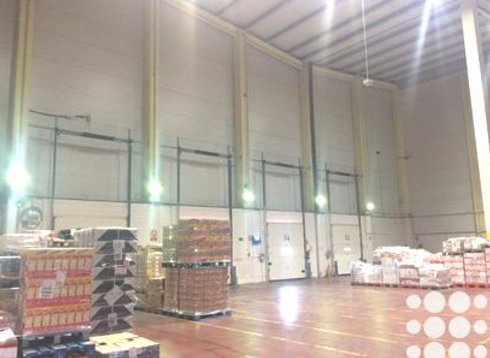 Fotograf�a de Nave industrial en alquiler  [2840]