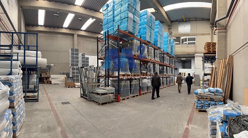 Fotograf�a de Nave industrial en alquiler