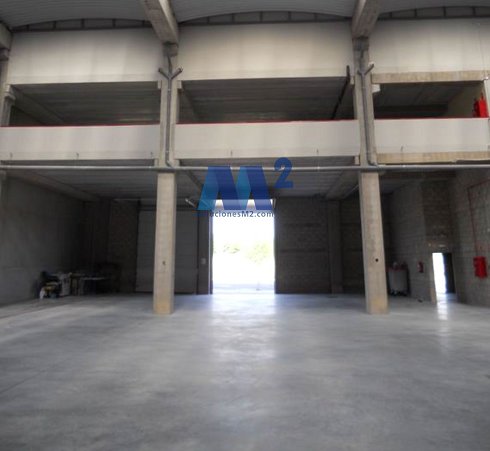 Fotograf�a de Nave industrial en alquiler