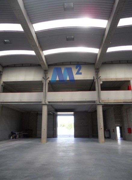 Fotograf�a de Nave industrial en alquiler