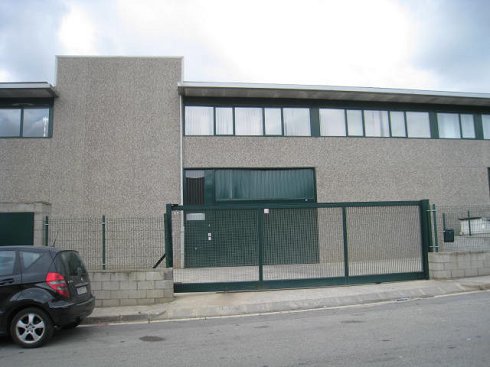 Fotograf�a de Nave industrial en alquiler  [2911]