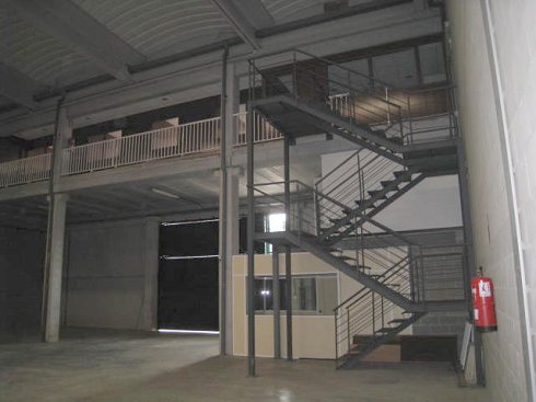 Fotograf�a de Nave industrial en alquiler  [2911]