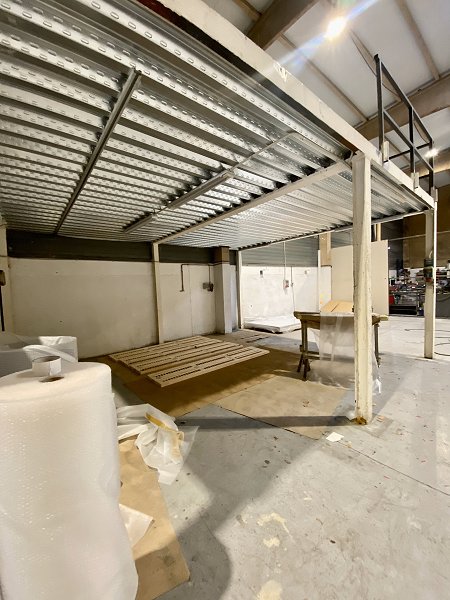 Fotograf�a de Nave industrial en alquiler  [2847]