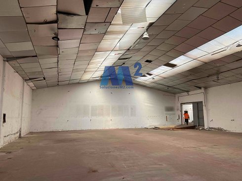 Fotograf�a de Nave industrial en venta
