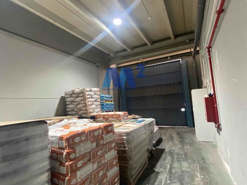 Fotograf�a de Nave industrial en venta