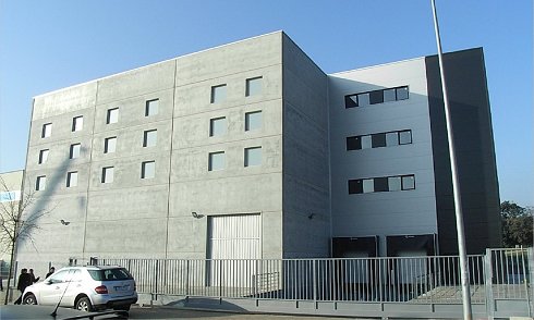 Fotograf�a de Nave industrial en alquiler  [2917]