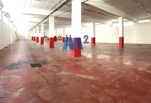 Fotograf�a de Nave industrial en alquiler