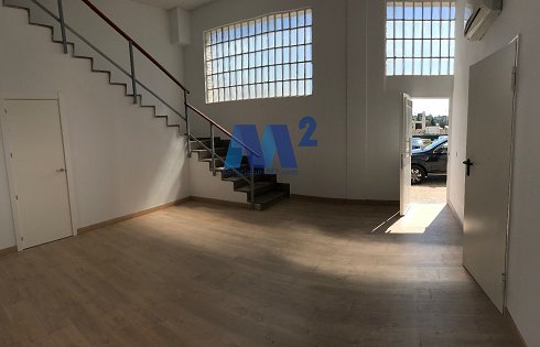 Fotograf�a de Nave industrial en alquiler