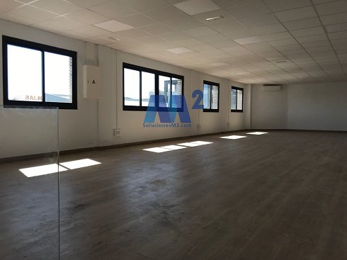 Fotograf�a de Nave industrial en alquiler