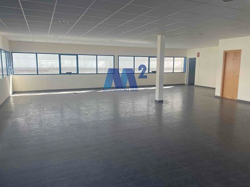 Fotograf�a de Nave industrial en venta