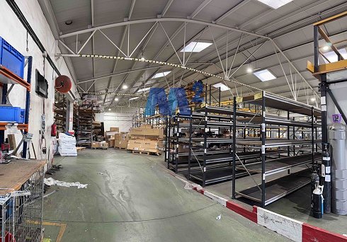 Fotograf�a de Nave industrial en venta