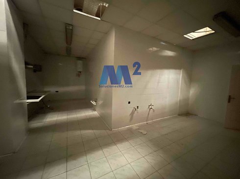 Fotograf�a de Nave industrial en alquiler