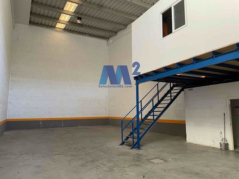 Fotograf�a de Nave industrial en alquiler