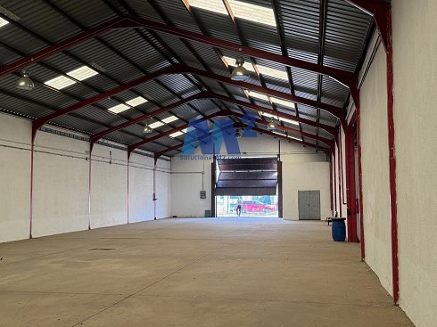Fotograf�a de Nave industrial en alquiler