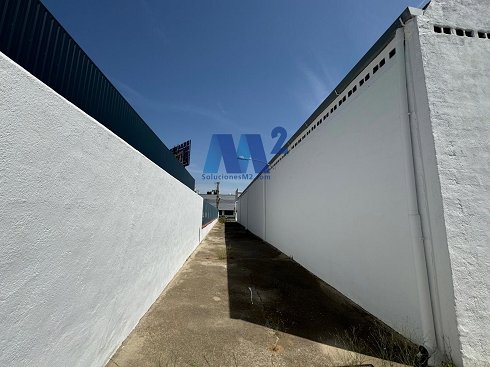 Fotograf�a de Nave industrial en alquiler