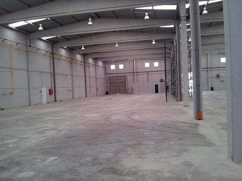 Fotograf�a de Nave industrial en alquiler  [2618]