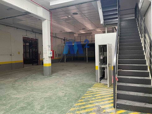 Fotograf�a de Nave industrial en alquiler