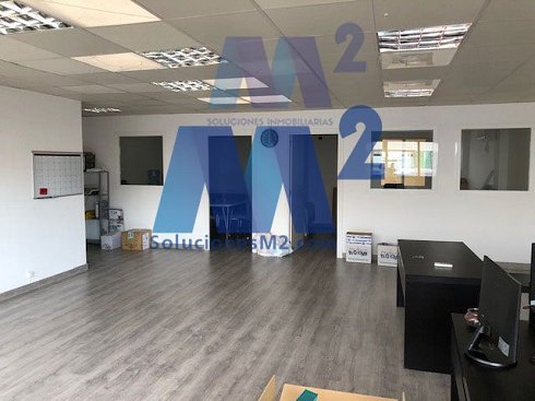 Fotograf�a de Nave industrial en alquiler