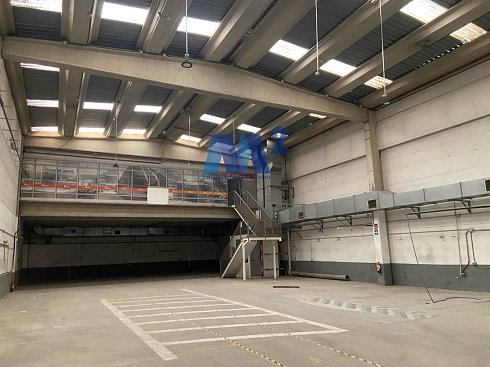 Fotograf�a de Nave industrial en alquiler