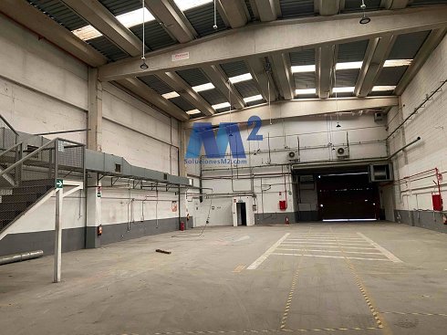 Fotograf�a de Nave industrial en alquiler