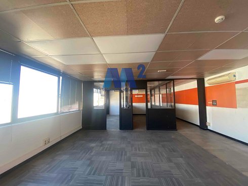 Fotograf�a de Nave industrial en alquiler