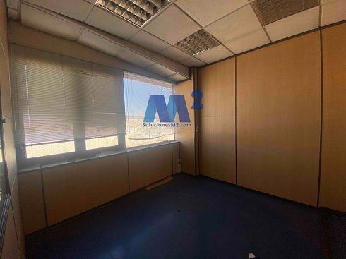 Fotograf�a de Nave industrial en alquiler