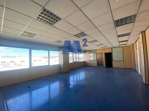 Fotograf�a de Nave industrial en alquiler