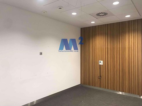 Fotograf�a de Local comercial en alquiler