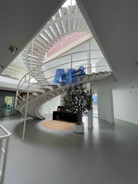 Fotograf�a de Nave industrial en alquiler