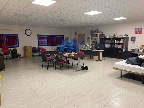 Fotograf�a de Nave industrial en venta