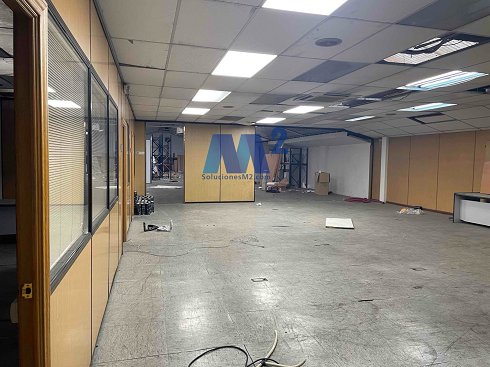 Fotograf�a de Nave comercial en venta